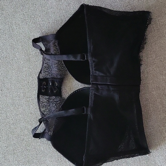 VICTORIA'S SECRET bra  size 34 D - Picture 7 of 11